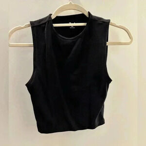 Aritzia Black Sleeveless Ribbed Tank Top